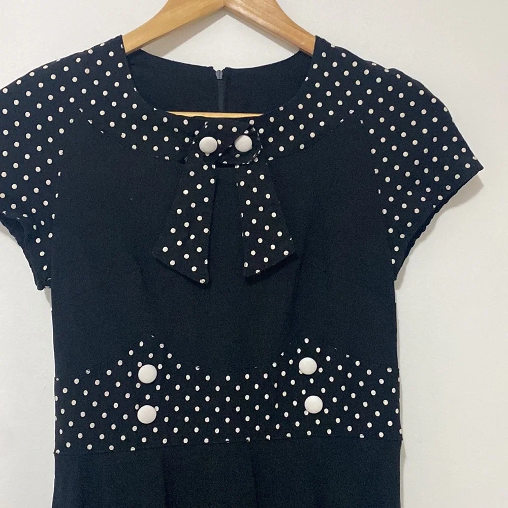 Hell Bunny - Suzy Parker Black with White spotted Dress - size Small - Picture 2 of 9